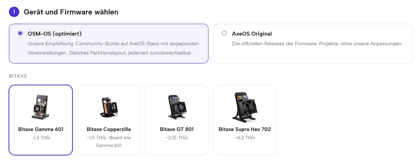 Bildschirmfoto von flasher.bitaxe.de, Schritt 1 Gerät und Firmware wählen: Auswahl OSM-OS optimiert oder AxeOS Original, darunter die Gerätekacheln für Bitaxe Gamma 601 (ausgewählt), Copperzilla, GT 801 und Supra Hex 702